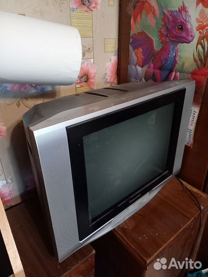 Телевизор panasonic