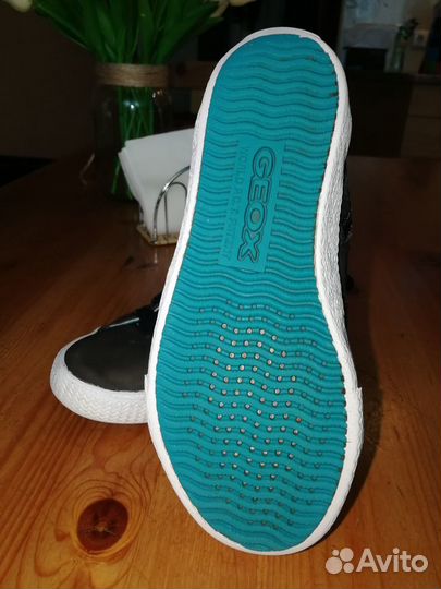 Ботиночкм geox