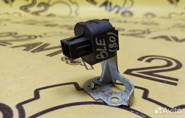 Датчик замедления Subaru Legacy BLE EZ30 12.2005