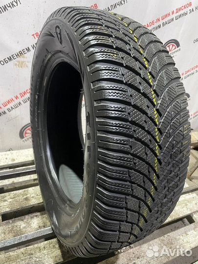 Firestone Winterhawk 4 215/60 R16 99H