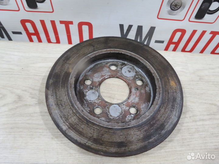 Диск тормозной задний правый Toyota Corolla 150