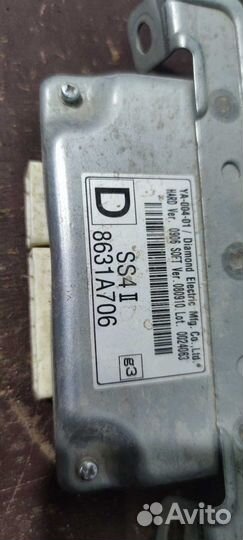 Блок управления раздаткой Mitsubishi Pajero 4