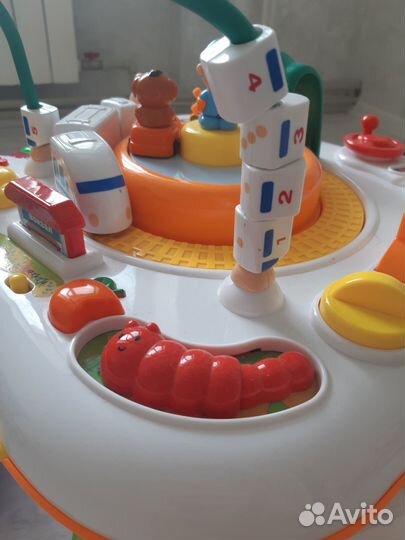 Многофункциональный игровой центр Жирафики