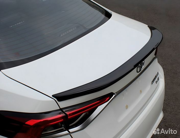 Toyota corolla Е210 спойлер чёрный глянец