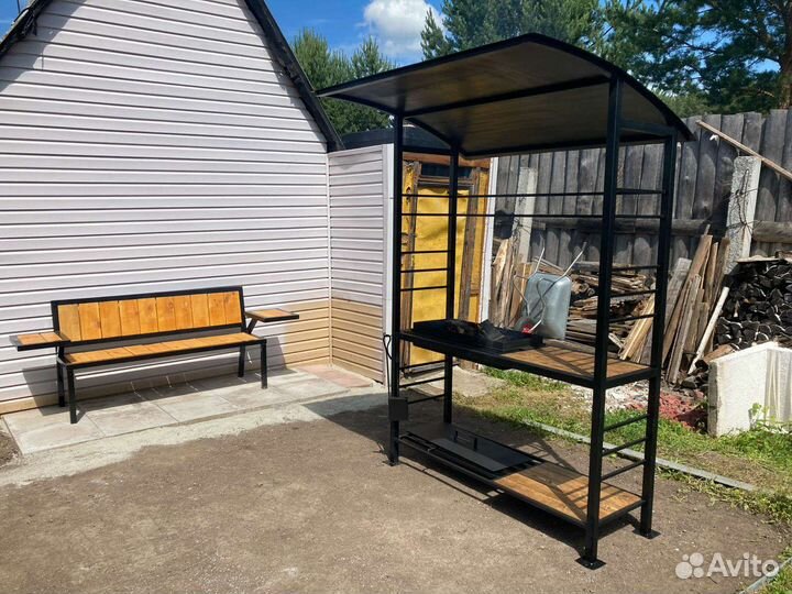 Мангал с крышей лофт