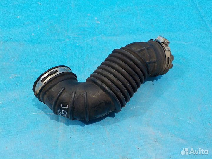 Патрубок воздушного фильтра Chevrolet Aveo (T300)