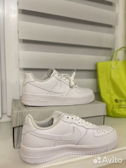 Nike Air Force 1