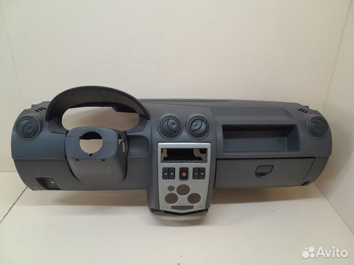 Торпедо Renault Logan 1 2005-2014