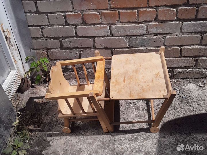 Стол для кормления