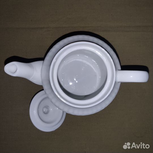 Чайники /сахарница фарфор