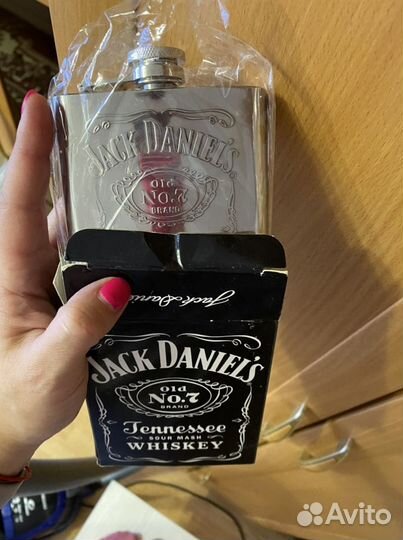 Фляга для виски подарочная