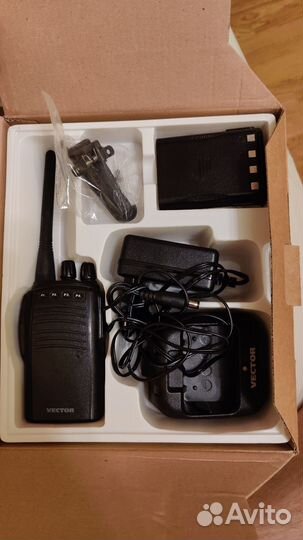 Рация vector vt 44