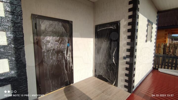 Дом 180 м² на участке 6 сот.