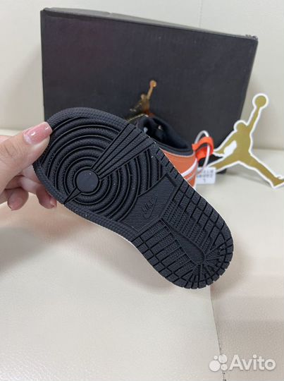 Кроссовки nike jordan новые 22-37