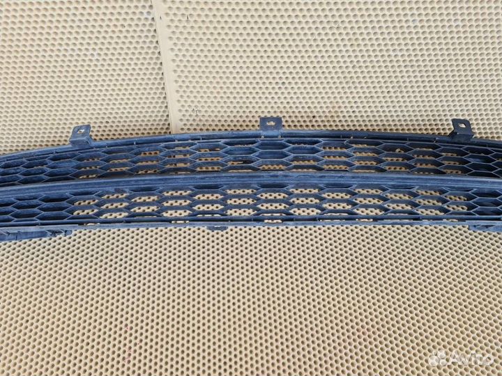 Решетка бампера передняя Infiniti M25 M37 Y51