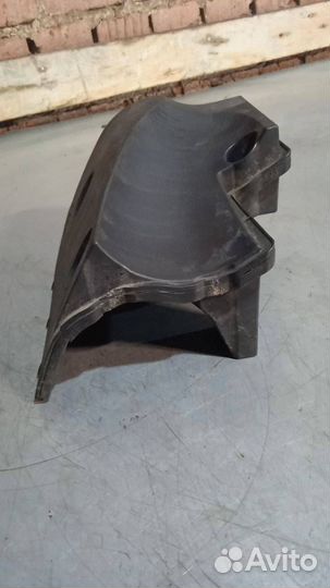 Резонатор воздушного фильтра Mercedes-Benz Vaneo