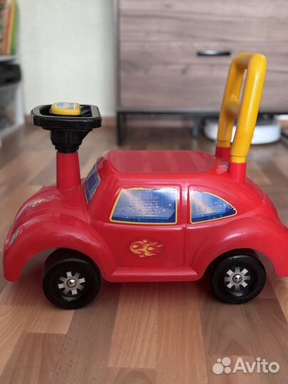 Детская машинка толокар каталка