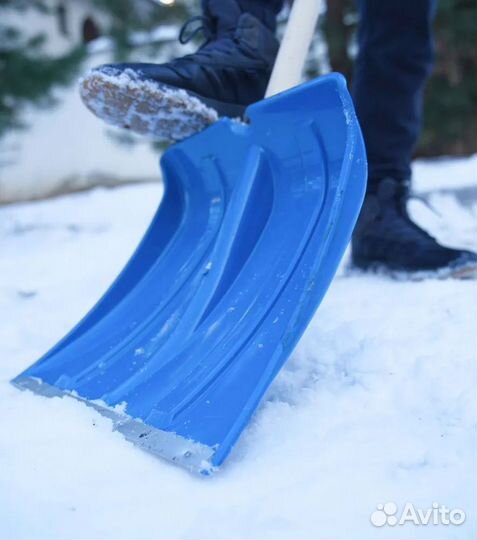 Лопата пластиковая цветная №4 с черенком