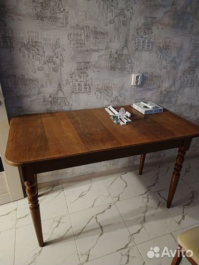 Продам стол бу