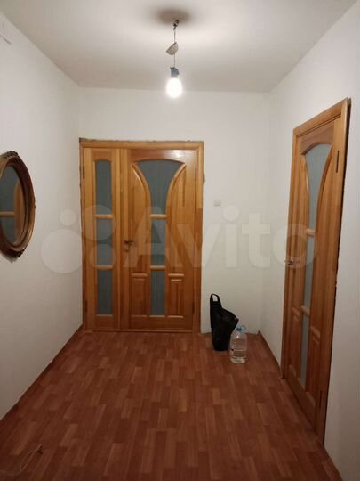 2-к. квартира, 52 м², 8/10 эт.