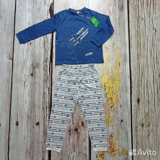 Одежда на мальчика новая 104/ 110