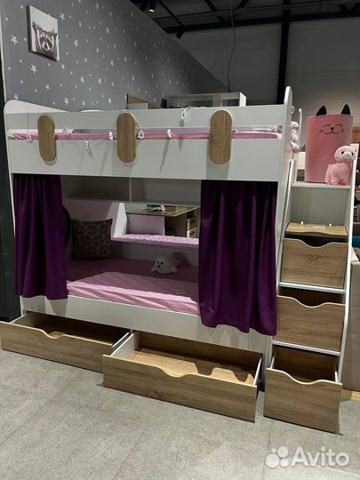 Двухъярусная кровать детская новая