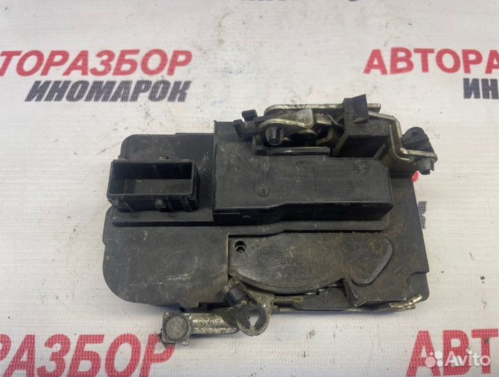 Замок двери передний правый Datsun On-Do