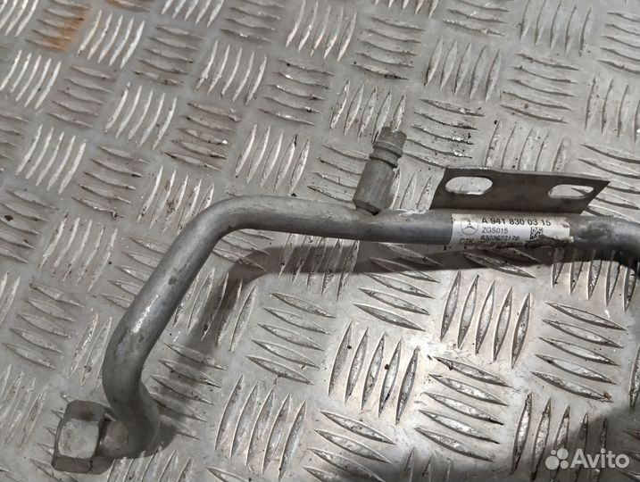 Трубка кондиционера Mercedes-Benz A9418300315