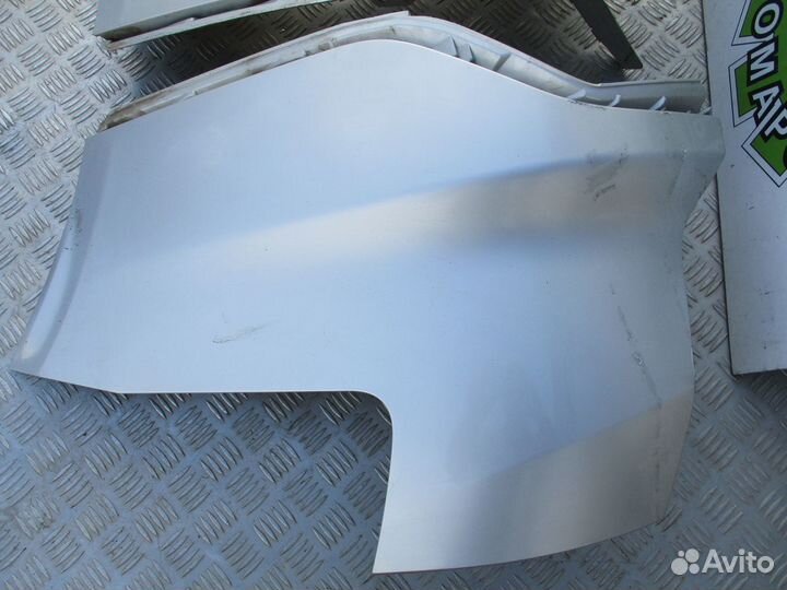 Накладка заднего бампера правая Ford Focus 3 2012г