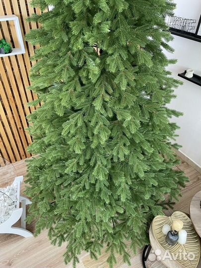 Елка искусственная