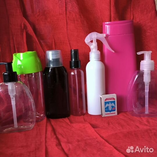 Пустые баночки от косметики и витамин