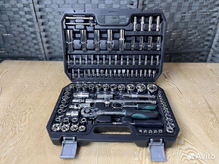 Набор инструментов 108