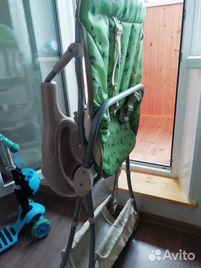 Детский стульчик для кормления