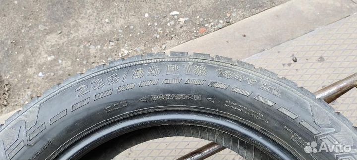 Nokian Tyres Hakkapeliitta 7 SUV 235/55 R18