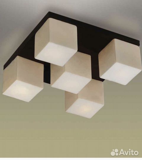 Светильник потолочный