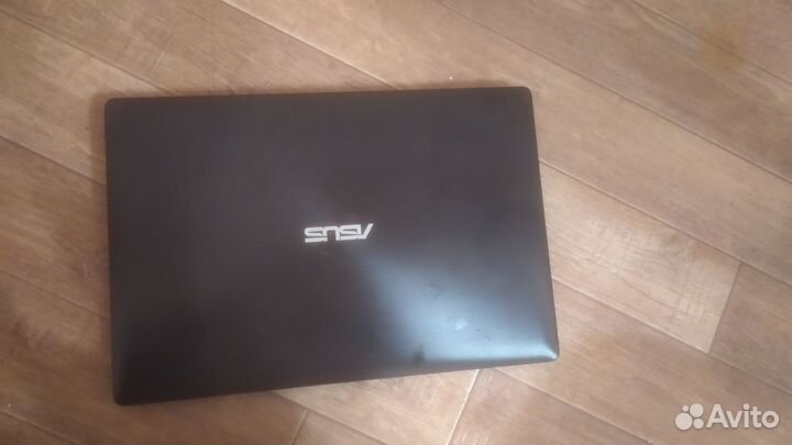 Ноутбук asus