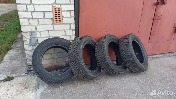 Kumho WinterCraft SUV Ice WS31 225/65 R17 106T