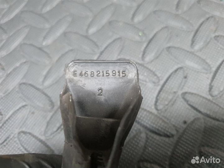 Уплотнитель подкапотный BMW E46