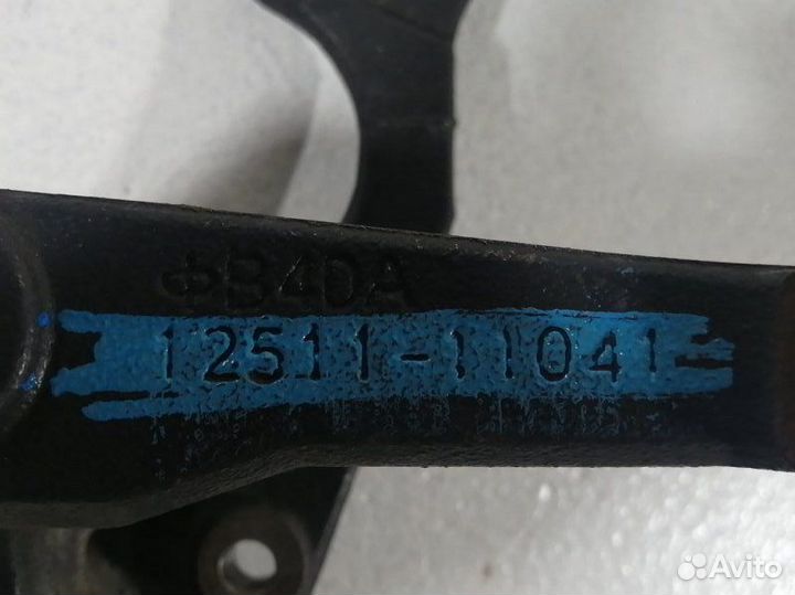 Кронштейн генератора Toyota Land Cruiser Prado