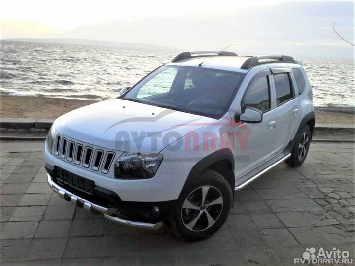 Решётка радиатора Cherokee Style Renault Duster