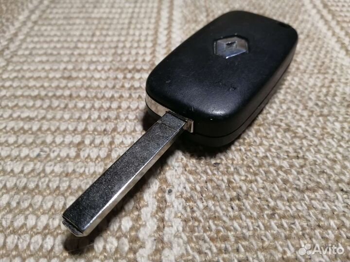 Renault Megane III / Fluence оригинальный чип ключ