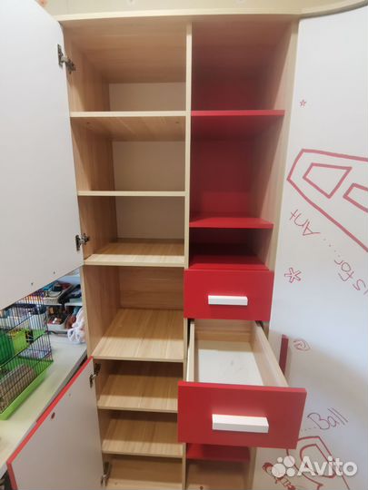 Детский угловой шкаф б/у