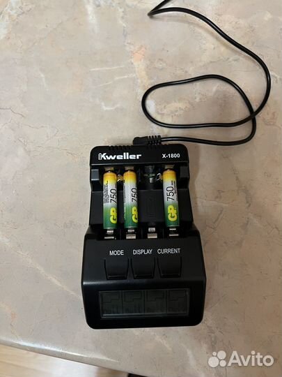 Умная зарядка аа и ааа Kweller X-1800