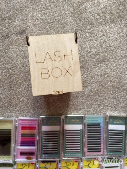 Для наращивания ресниц