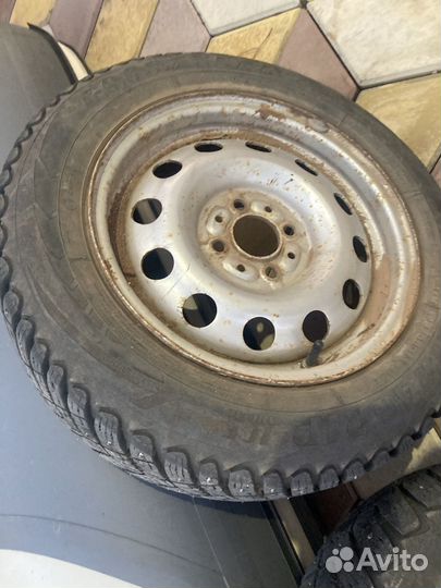 Goodyear Ultragrip Ice Arctic 165/65 R14 86