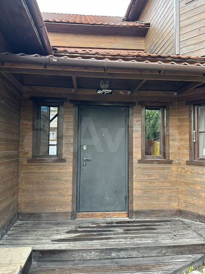 Коттедж 350 м² на участке 7 сот.