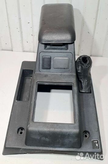 Подлокотник Hyundai Galloper