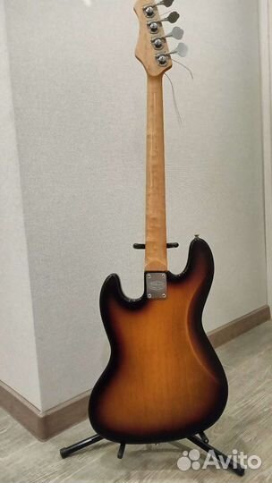 Бас гитара Stagg