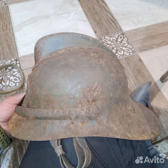 Каска пожарная необычная модификация