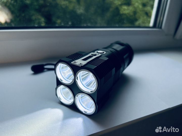 Фонарь Nitecore TM26 QuadRay